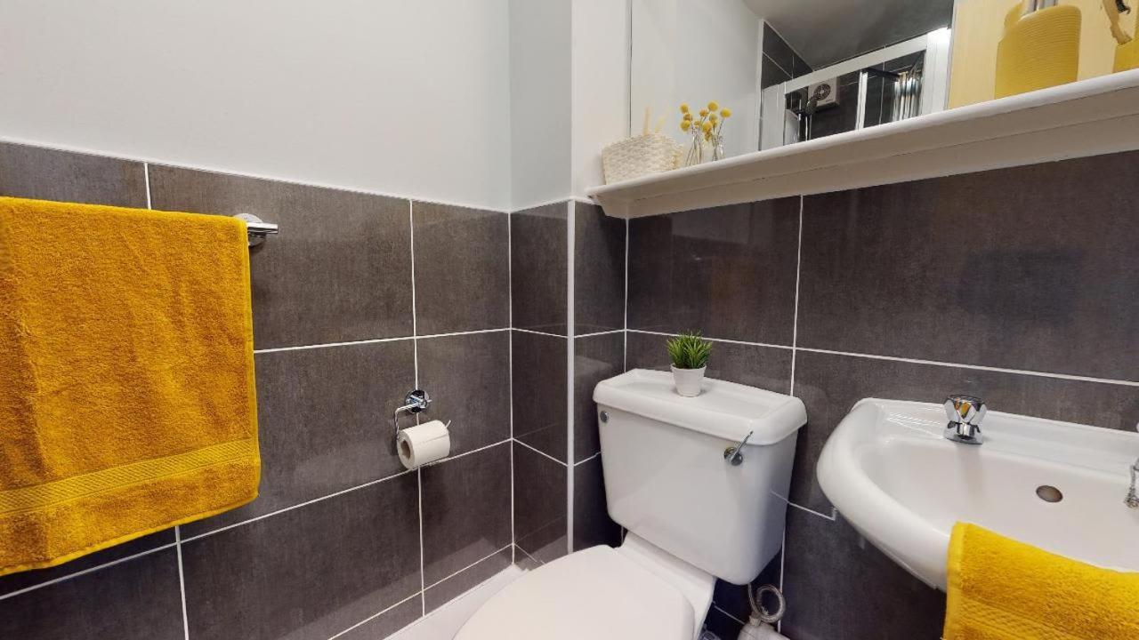 Apartment Wilmslow Park